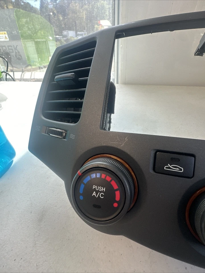 2006-2008 KIA OPTIMA КЛИМАТ-КОНТРОЛЬ ПРИБОРНОЙ ПАНЕЛИ ОБОДОК 97250-2GXXX - Изображение 3 из 4