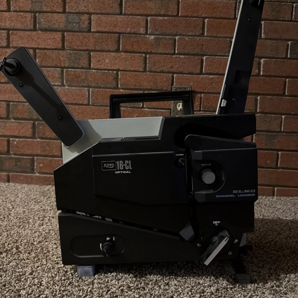 Elmo 16-CL 16毫米光学声音胶片投影仪 — 第 2/4 张图片