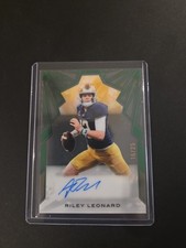 2025 Leaf Trinity Football RILEY LEONARD AUTO CLEAR Green 16/25 Notre Dame