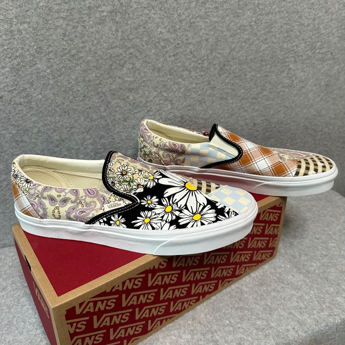 Vans‎ Classic Slip-On Meadow Patchwork Multi True White Sneakers Mens 9.5 NIB Vans Classic Slip-On Meadow Patchwork Multi True White  main image 3