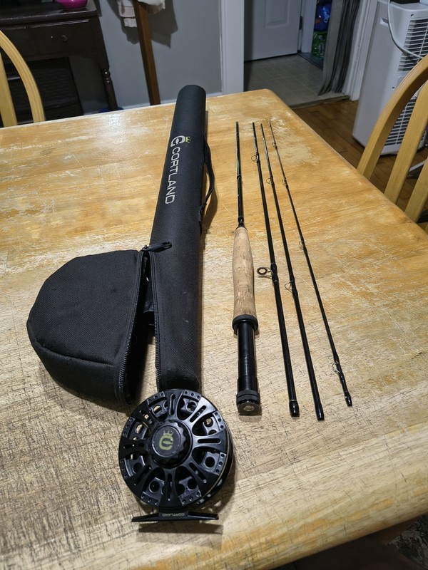 Cortland Guide Series 8' 4pc 4wt Fly Fishing Rod and Reel Combo W/Case