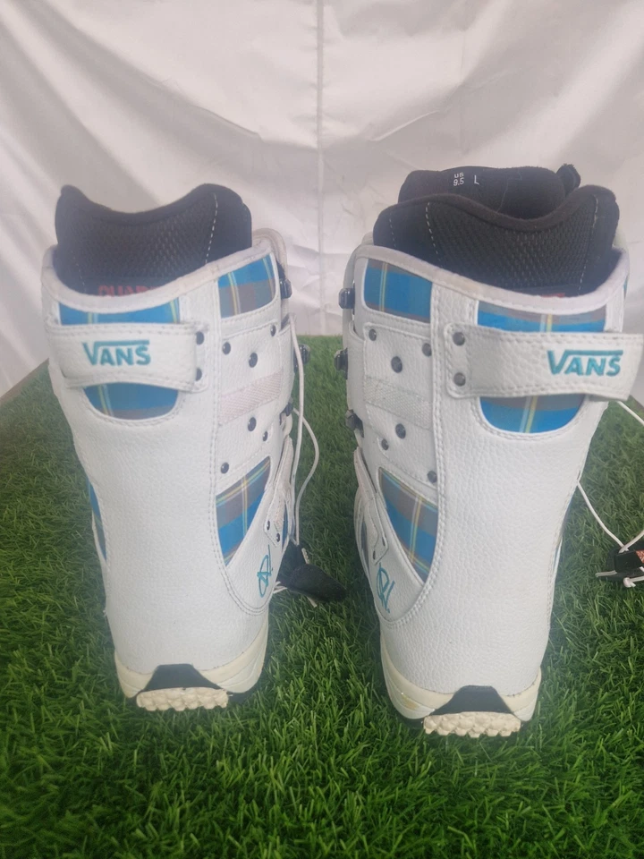 Vans Andreas Wigg Snowboard Boots - VGC - UK Size 8.5 - Image 4 of 4