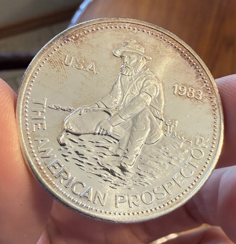 1983 Engelhard The American Prospector 1oz .999 Fine Silver Round