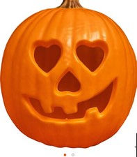 Hallowee 2018 Light-Up Pumpkin Decoration Prop with Battery-Operated Tealight