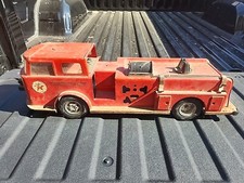 Vintage 1960s Buddy L Corp Texaco Fire Chief Truck Made in the USA (AS IS)