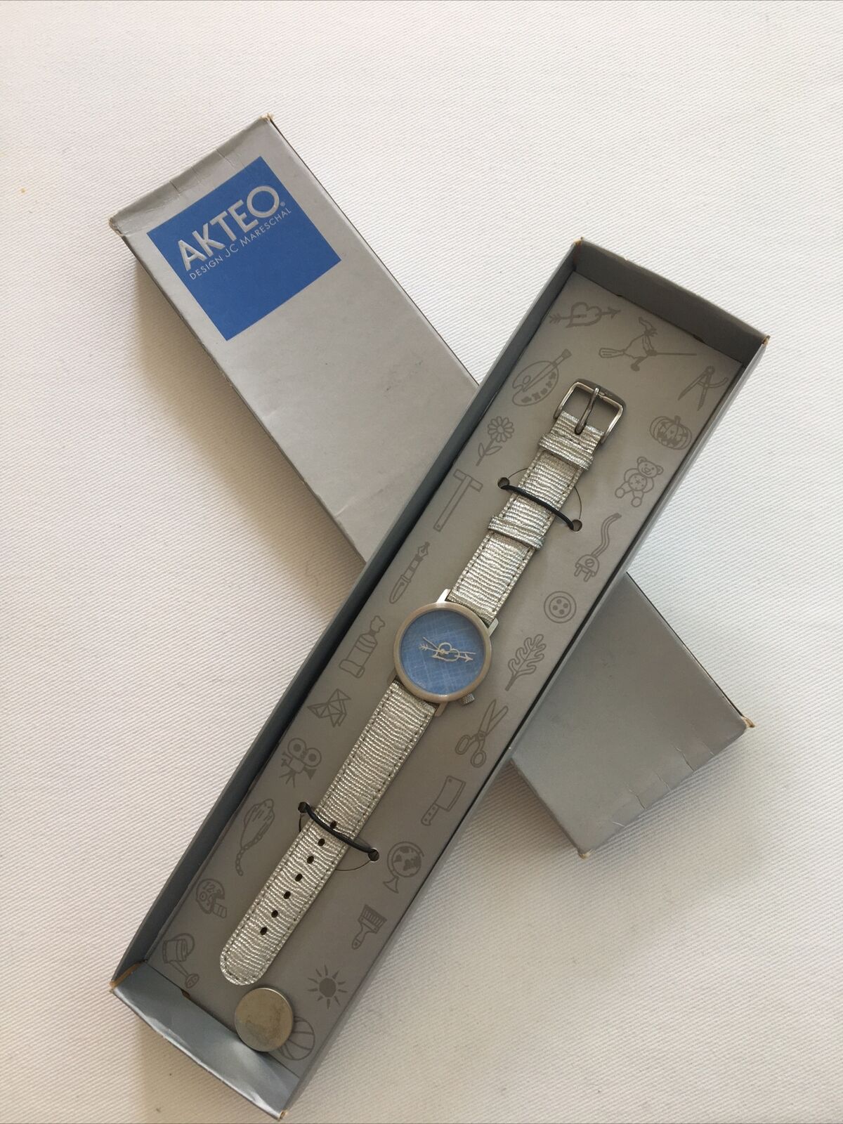 Akteo watch - Very original - Made in France