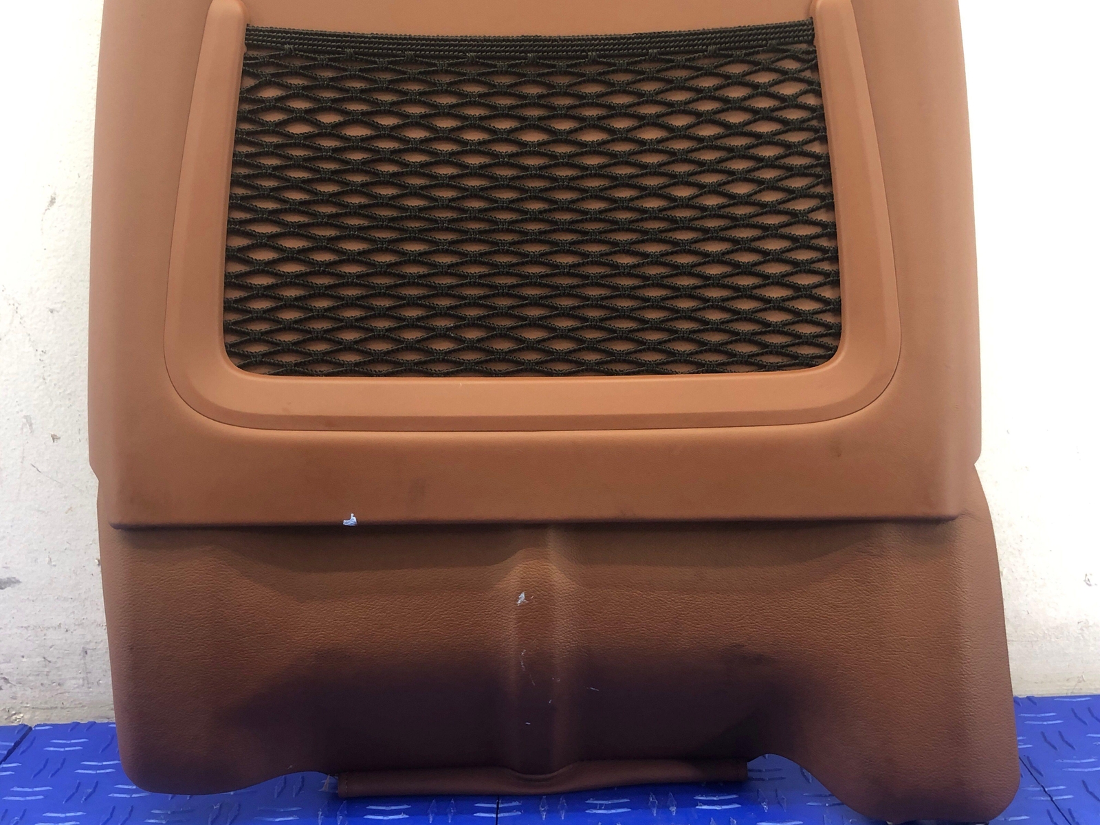 2014-2021 MASERATI GHIBLI FRONT RIGHT SEAT BACK TRIM PANEL BROWN L0390276AA