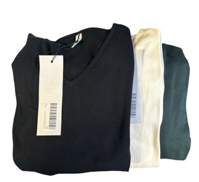 3 KOTN Women's Fitted V-neck Long Sleeve Tops - MEDIUM - Black, Green, Ivory