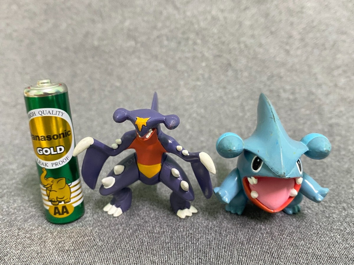 Gible Garchomp Pokemon monster Figure Nintendo Tomy Collection Toy