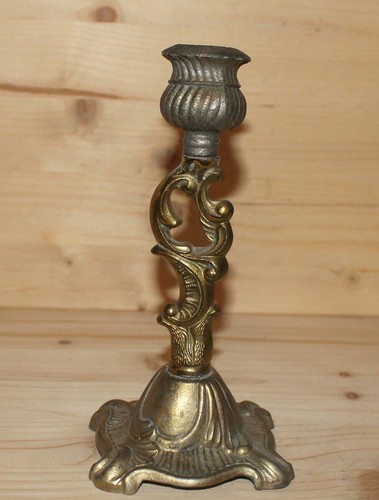 Vintage hand crafted ornate floral brass candlestick - 第 1/12 張圖片