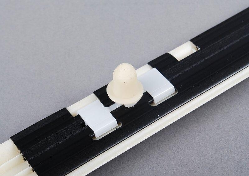 OEM BMW 3 Series E46 Coupe Convertible Rear Right Body Moulding ディズニーカチューシャ