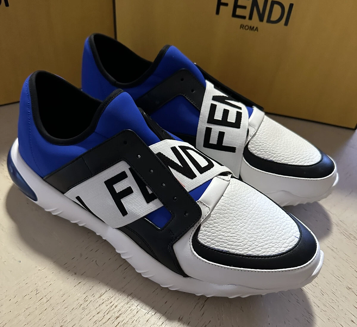 NIB $980 Fendi Forever Fendi Runner Sneakers Shoes White/Blue 9 US/42 Eu