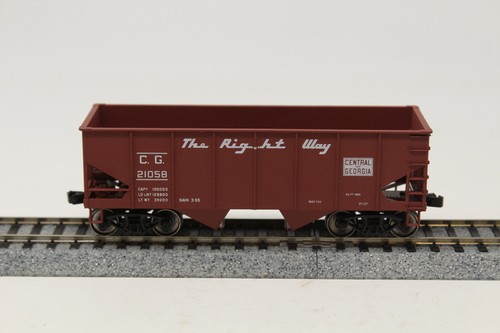 Tolva USRA Central Of Georgia CG 21058 roja RTR 55 toneladas escala HO Accurail 2553 | Condition: Used