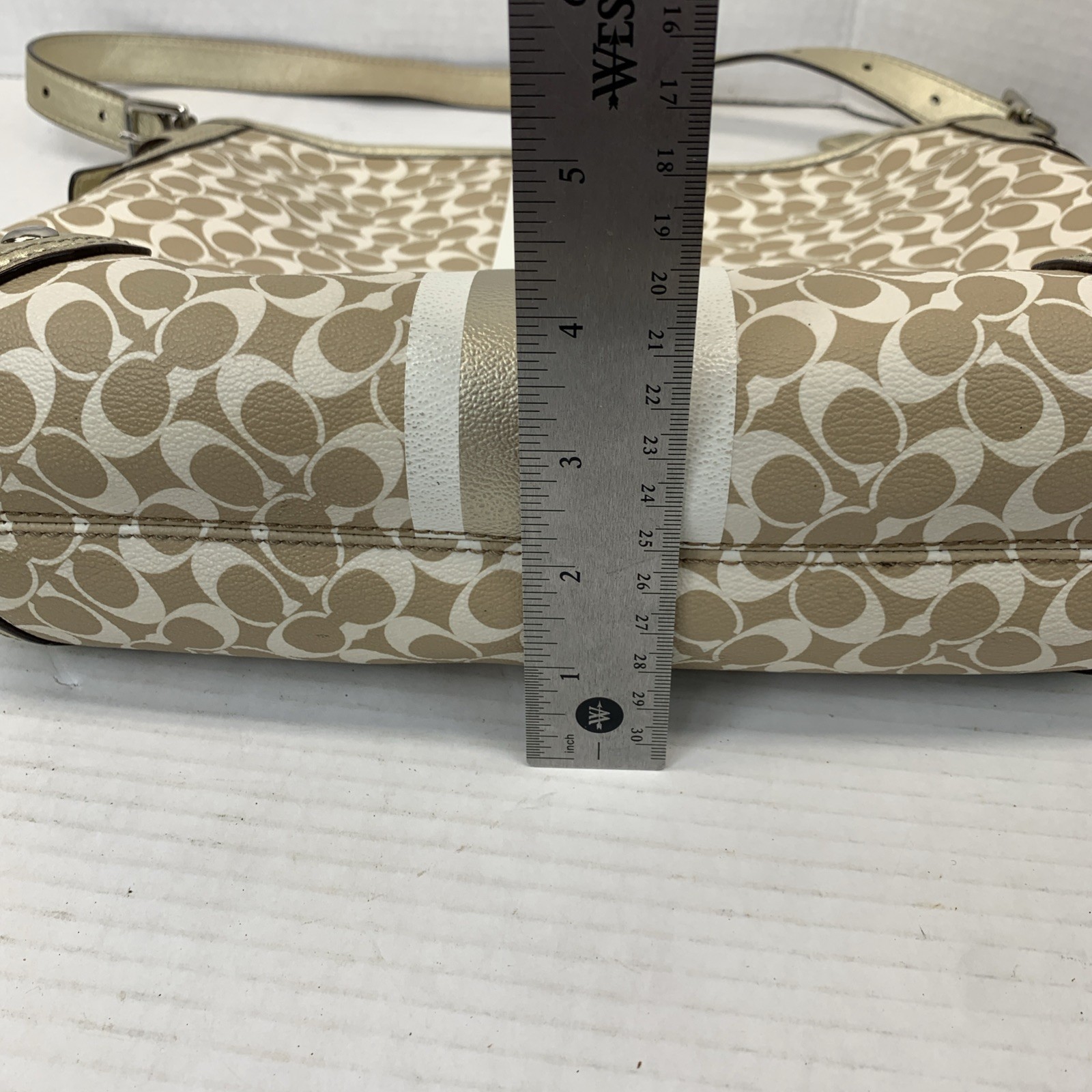 Picture 17 of 20