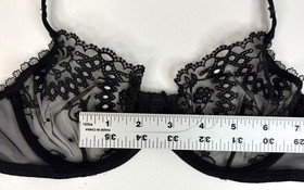 La Perla Black Embroidered Mesh Underwire Bra Back Close Italy Size 32