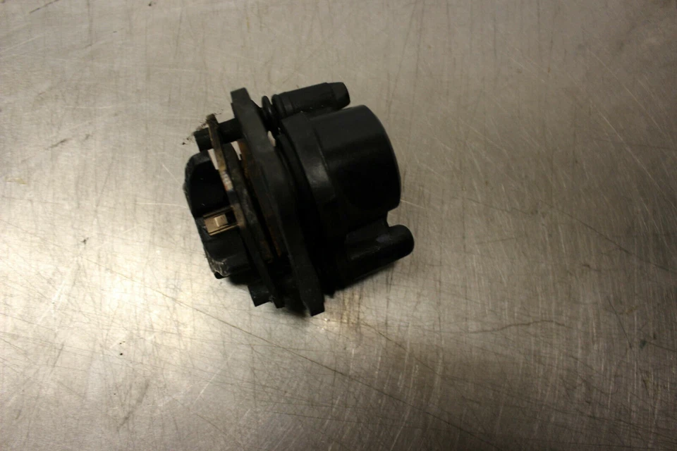Kawasaki GPZ 500 EX  Bremssattel vorne rechts  E4/4 - Bild 1 von 2