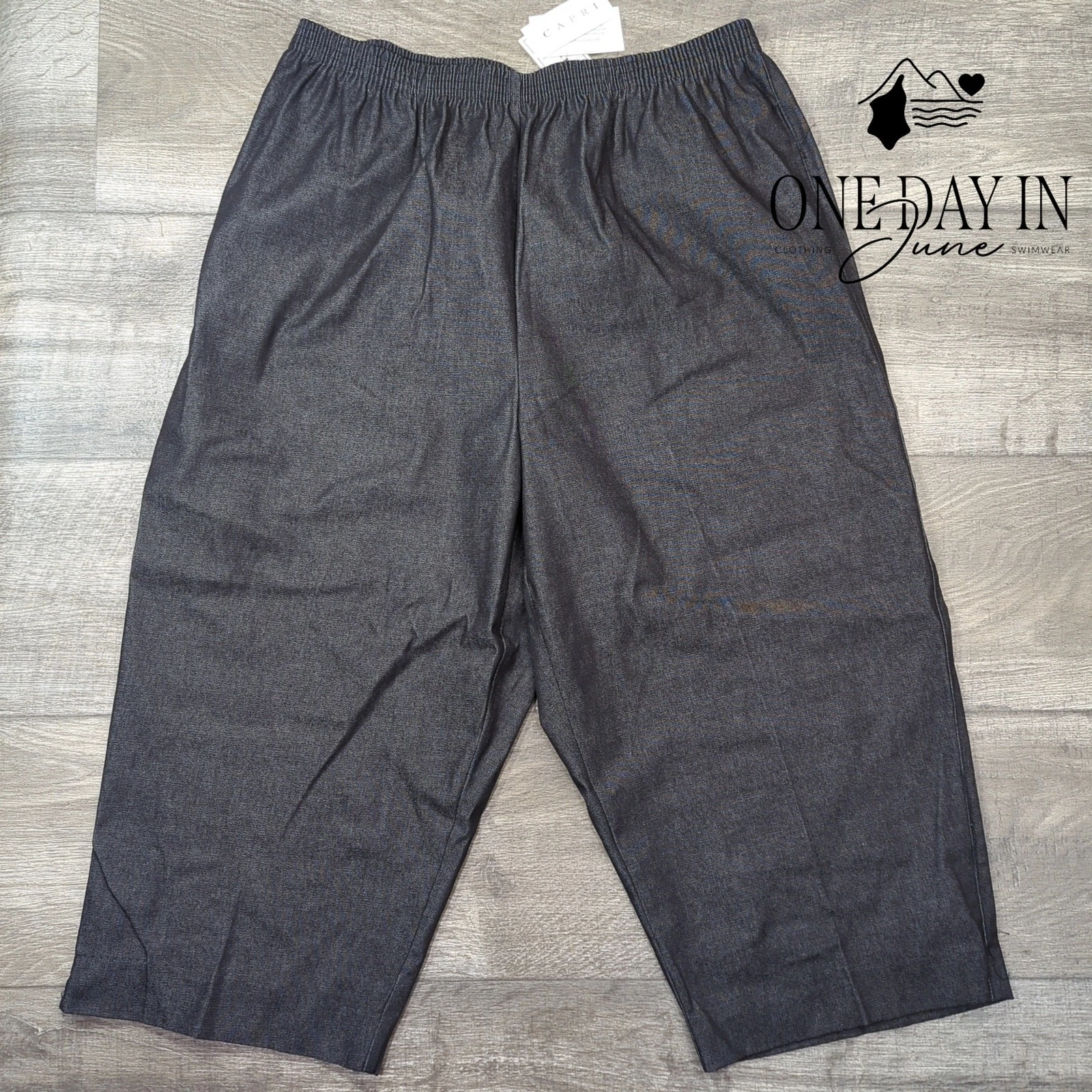 Alfred Dunner Pull On Capri Pants Size 16