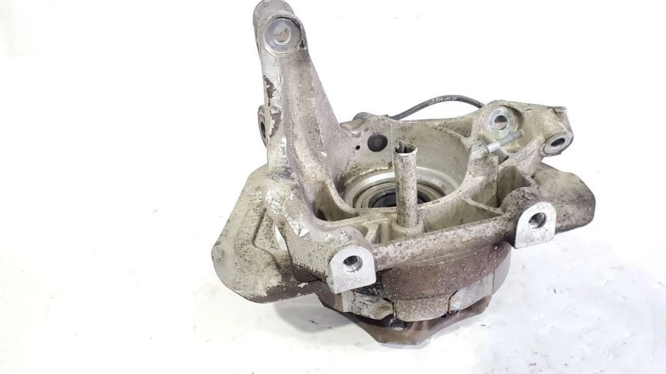 2001 2002 2003 Porsche 911 OEM Passenger Right Rear Knuckle Stub Automatic  - Image 2 of 4