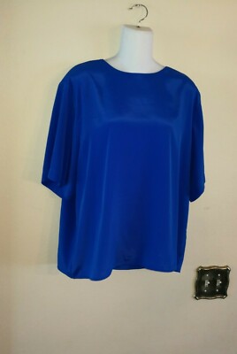 New without tags Women Beautiful Alyssa Carr Royal Blue Top Blouse Size 16