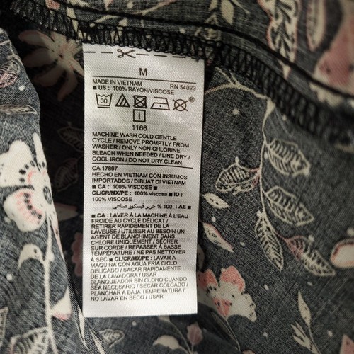 New Old Navy Romper Womens Medium Black Floral Flowers - Picture 11 of 12