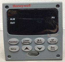 Honeywell DC2500-E0-1L00-100-00000-E0-0 Digital Controller (M1)