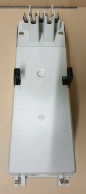 Klöckner-Moeller VDE0550 Schalter 220-240V 50/60Hz VE: 4stk VDE0550 schalter 220 Klöckner-Moeller VDE0550 Schalter 220-240V 50/60Hz VE: 4stk VDE0550 schalter 220