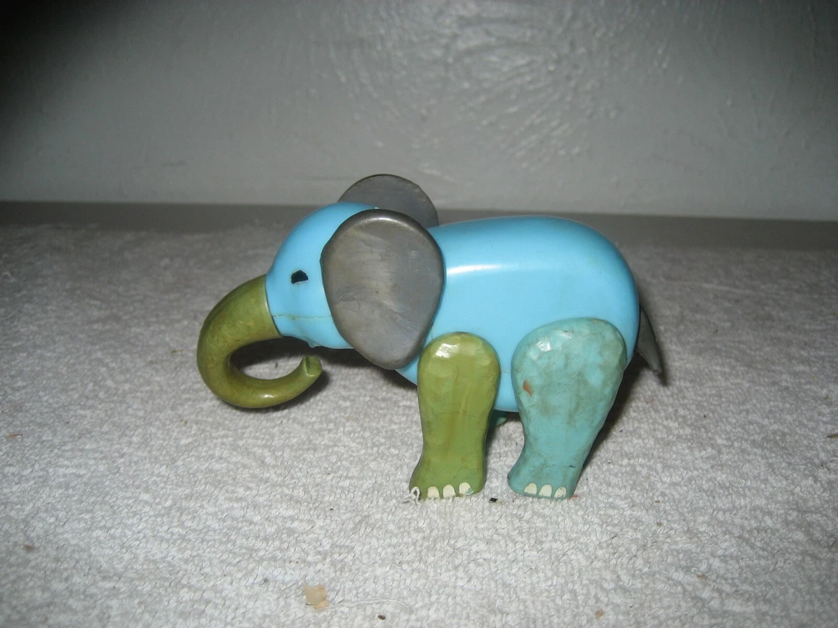 Fisher price train store with zoo animals