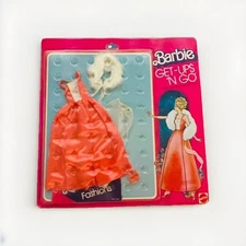1976 Superstar Barbie Christie Get Ups N Go GUAG Sleek Formal Fashion 9595 NRFP