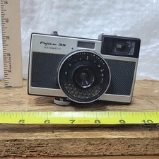 Fujica 35 Automagic 35mm Film Camera Meter/Flash Silver/Black