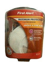 FIRST ALERT Smoke Fire Alarm Dual Sensor Maximum Protection NEW