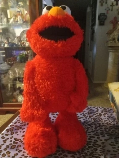 Tickle me hotsell elmo 2005