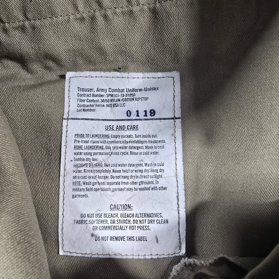 US Army Combat ACU Cargo Pants Mens Small Short OCP Camo Ripstop Insect Shield - Image 4 of 4