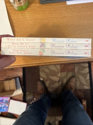 3 Marjorie Holmes Paperback Books Who am I Hold Me Up Find You God