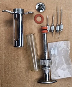 Ideal Super Veterinary Syringe ID106-B 10cc Glass Chrome Set w Needles 1950-65