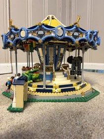 LEGO Creator Expert: Carousel (10257) NO BOX READ DESCRIPTION