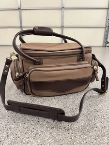 Mission Mercantile WHITE WING WAXED CANVAS HUNTING GUIDE BAG - Gently Used