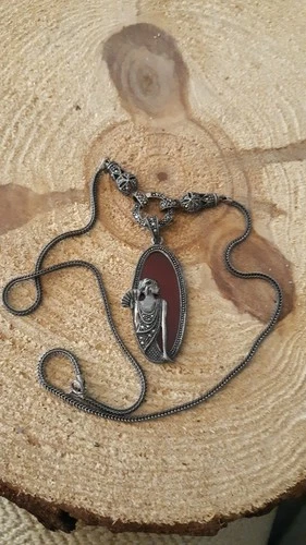 Sterling LADY IN A MIRROR Carnelian Agate & Marcasite Pendant Sterling Necklace