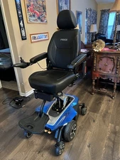 Pride Jazzy Air Electric Wheelchair Blue Black Adjustable Armrests Joystick