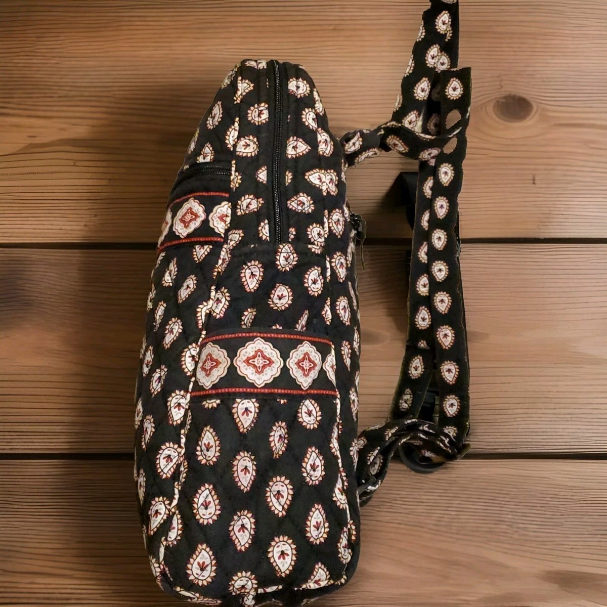 Vera Bradley Black Red Floral Design Size Medium Backpack  display picture 1