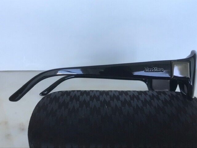 Picture 3 of 6