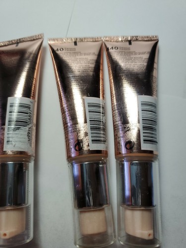 Revlon Photoready Candid Glow Moisture Glow Anti-Pollution Foundation #440 (3) - Picture 4 of 5