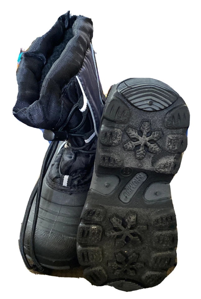 Botas de neve/inverno KHOMBU preto/cinza juvenil tamanho 11M impermeável gravata elástica excelente estado usado - Imagem 4 de 4