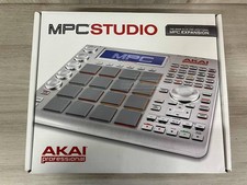 AKAI Professional MPC Studio Silver MIDI Pad Controller Boxed Case Cables Tested