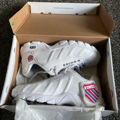 K-Swiss Men's 11  White Low Top Lace Up Never worn.