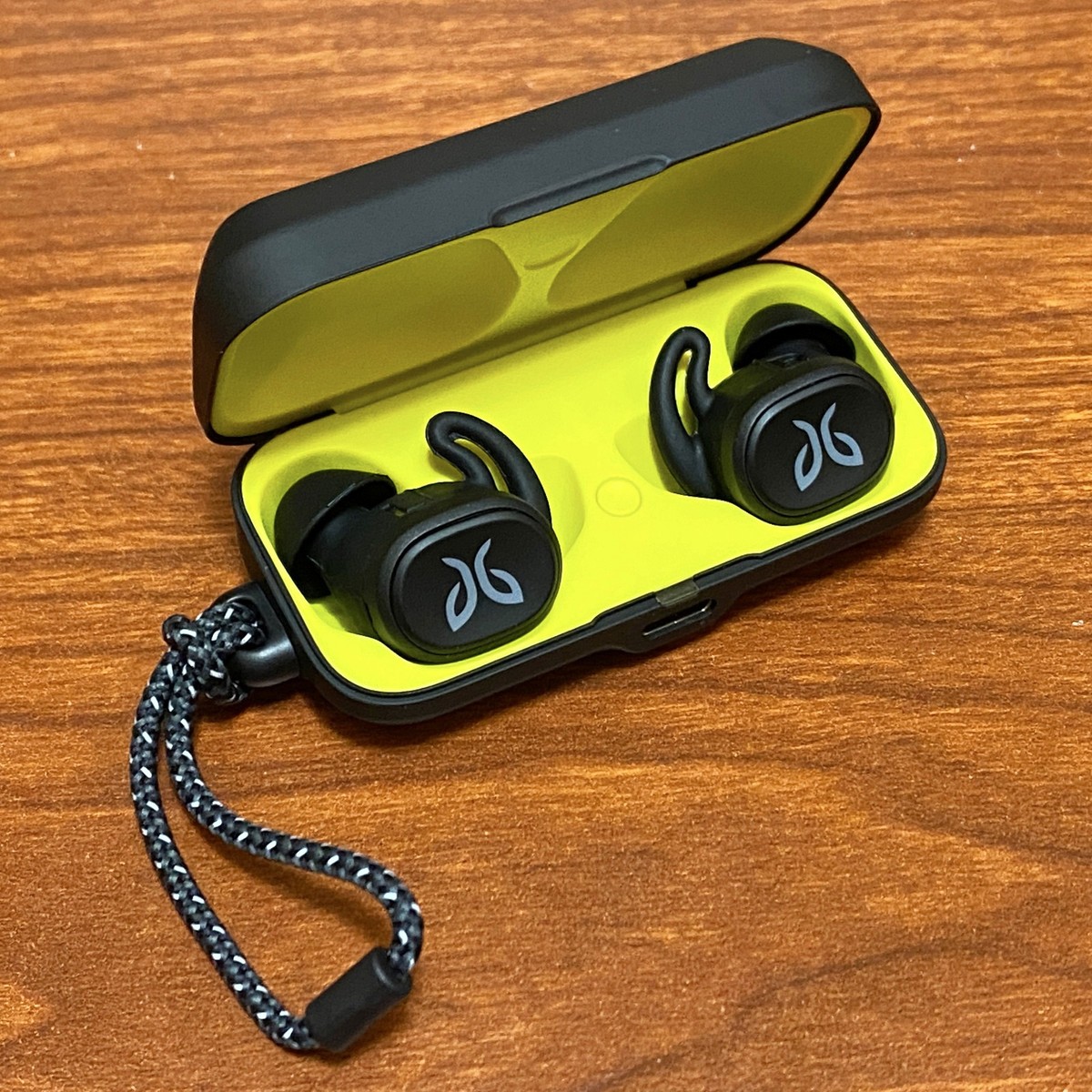 Jaybird Vista 1st Gen In-Ear True Wireless Headphones -Black