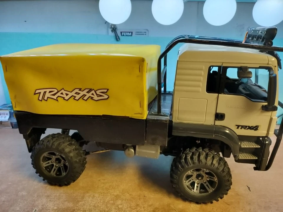 Scale Crawler Tamiya CC01 MAN TGS 26.500 - Bild 2 von 4