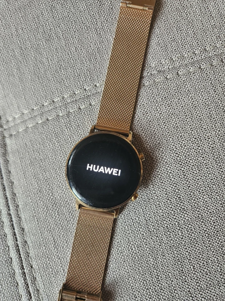 Huawei Watch GT 2 Elegant Edition 42mm Edelstahlgehäuse mit Milanaise Armband, Foto 3 von 5