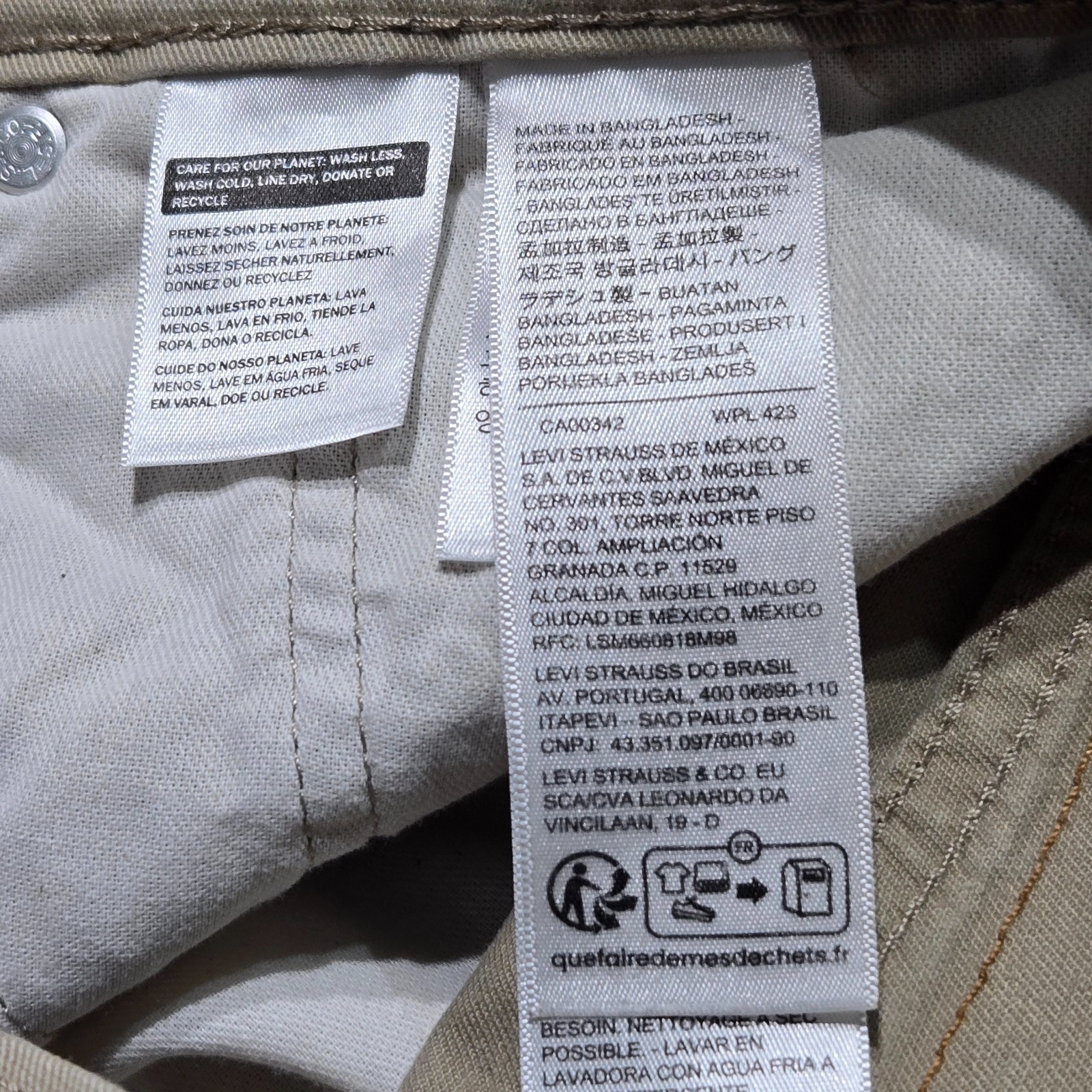 NWOT MENS 32 X 32 KHAKI TAN LEVI'S 514 STRAIGHT FIT LEG DENIM JEANS thumbnail 3