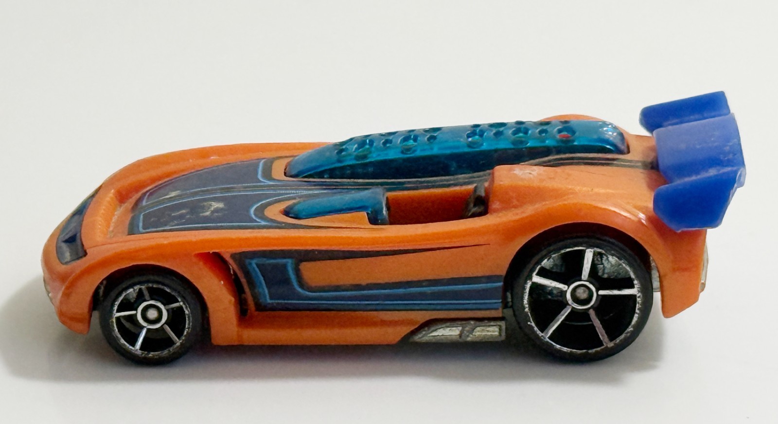 Hot Wheels Vintage Battle Spec Teku Team Racecar 2008