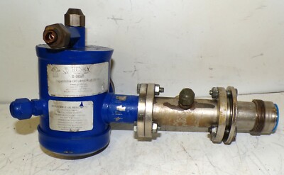 Henry S-9530 Oil Level Regulator 5-90psig oper. 3/8'' Connection Used Cut Out Q10